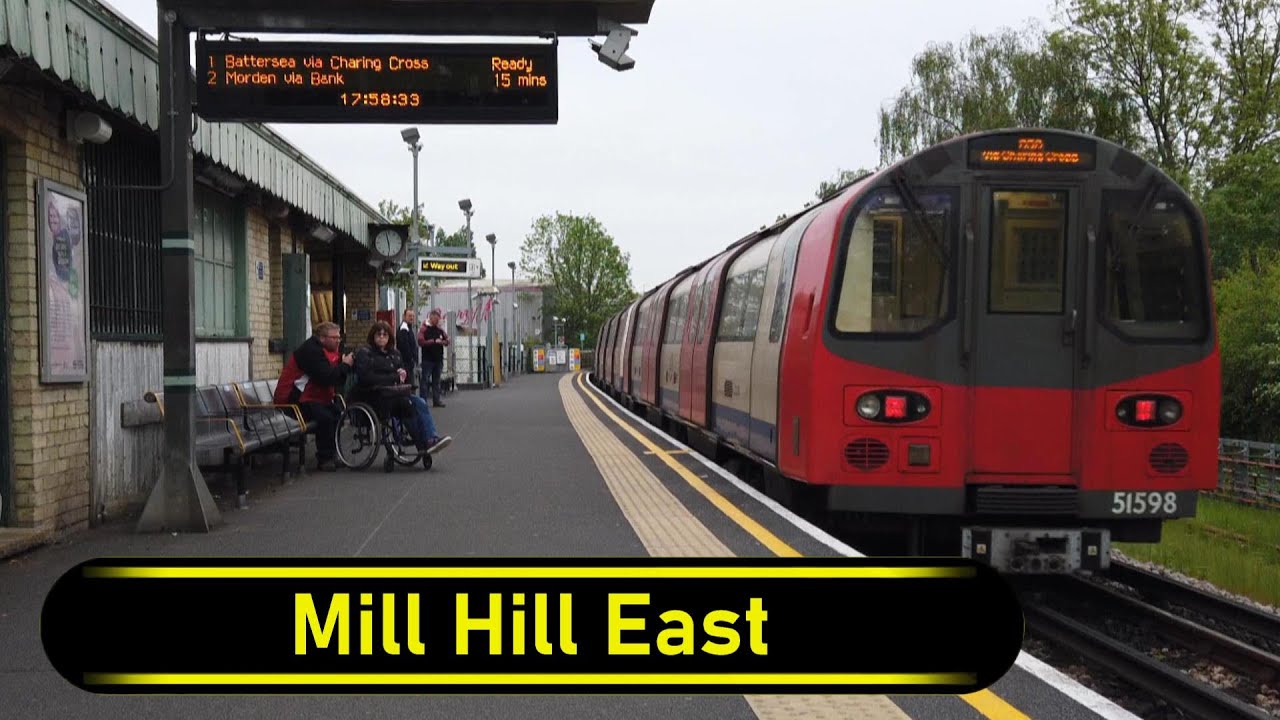 Tube Station Mill Hill East - London 🇬🇧 - Walkthrough 🚶