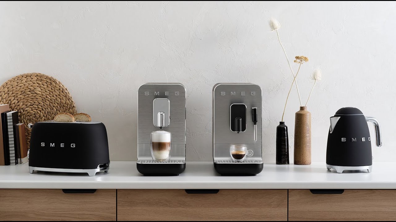 SMEG Semi-Automatic Espresso Machine