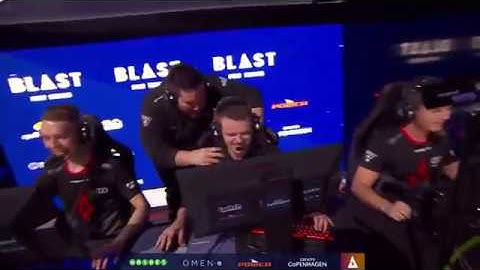 GODLIKE GODLIKE GODLIKE BY Andreas "Xyp9x" Højsleth! (Astralis)