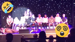 Stage hypnosis - hypnotised and cant stop laughing
