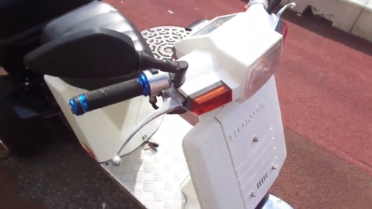 ジャイロUP/ホンダ ミニカー登録車 リヤボックス付き アルミステップ