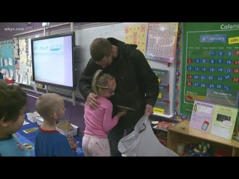 Artemus Ward teacher makes sure every student gets gift for Christmas