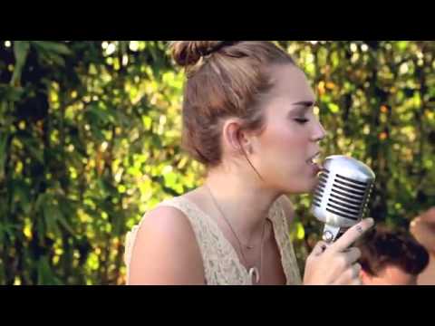 Miley Cyrus - Jolene - The Backyard Sessions (HD)