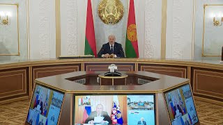 Лукашенко шутит: Хочу пожаловаться! Путин всё обещал-обещал, что с собой возьмёт в Крым...
