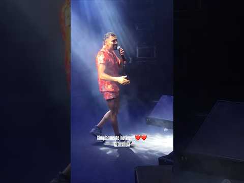 Tirullipa cantando louvor em Maranguape-CE