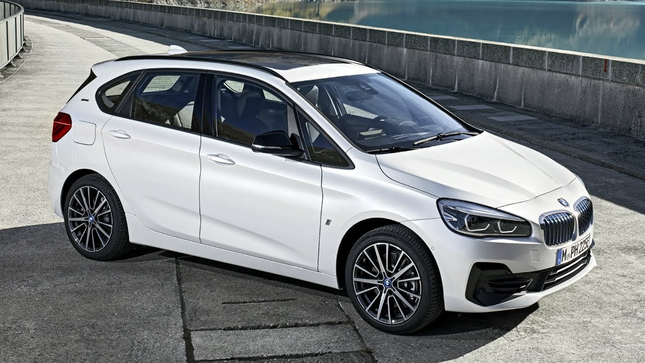 The new BMW 225xe