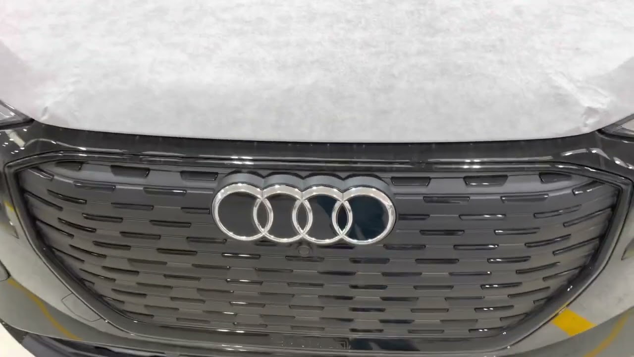 2022 Audi Q4 Black optic emblem and badging installation 4J3.071.802,  89A.071.801, 89A.071803 ￼ 