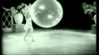 Burlesque dancer - Sally Rand's 'Bubble Dance'