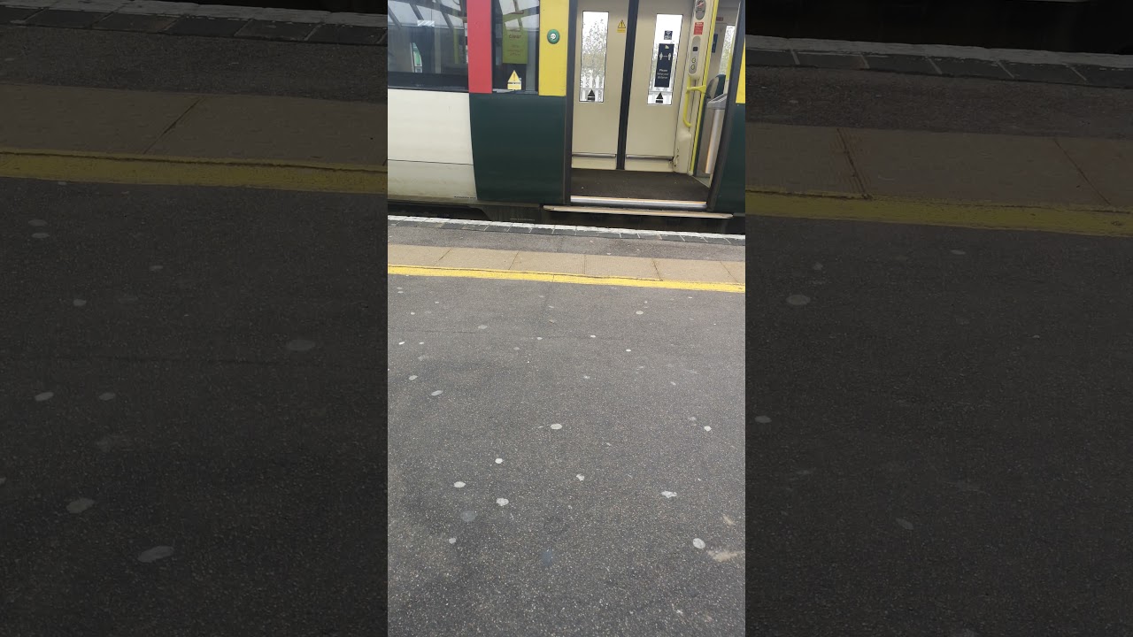 southern train to Brighton