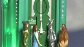 Hallmark Keepsake Magic Ornament 2008 Who Rang That Bell Magic - Wizard of Oz Hallmark Keepsake Magic Ornament 2008 Who Rang That Bell Magic - Wizard of Oz