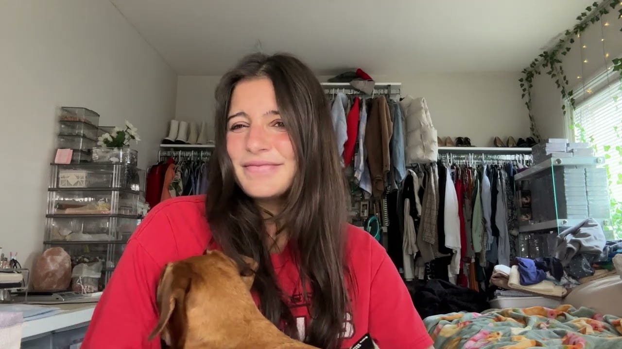 A Soulmate Wants To Talk | Chelsea Gomez 