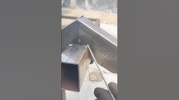 good connection technique on the frame & canopy at the top of the house