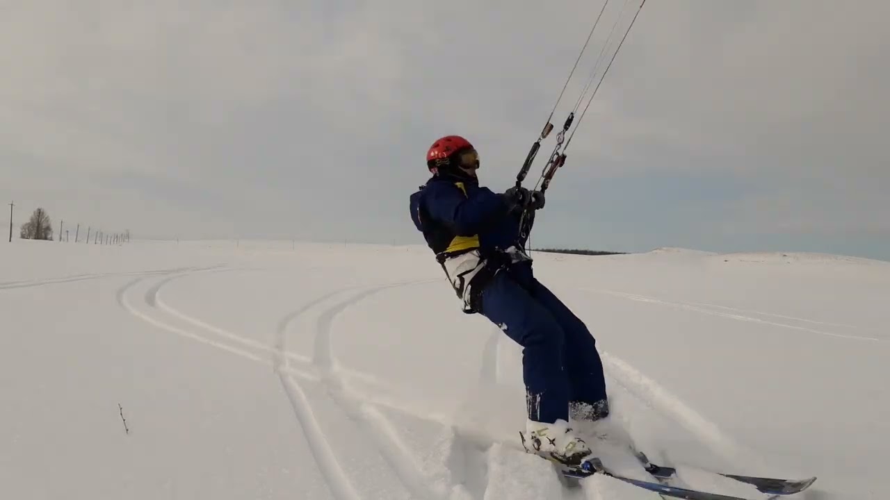 Сноукайтинг 2 февраля 2022 года. "FlySurfer Speed 5" 18 кв.м. Гуровка. Слабый ветер.
