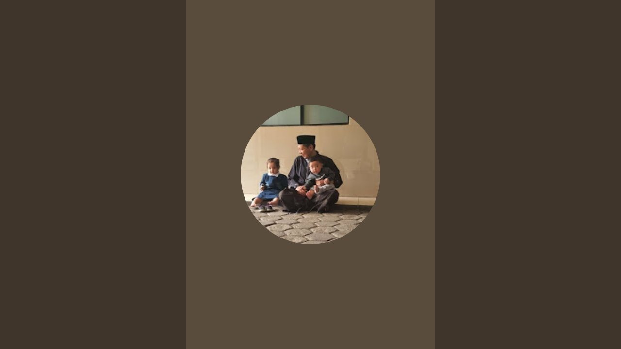 Rifqy Aziz sedang live sekarang!