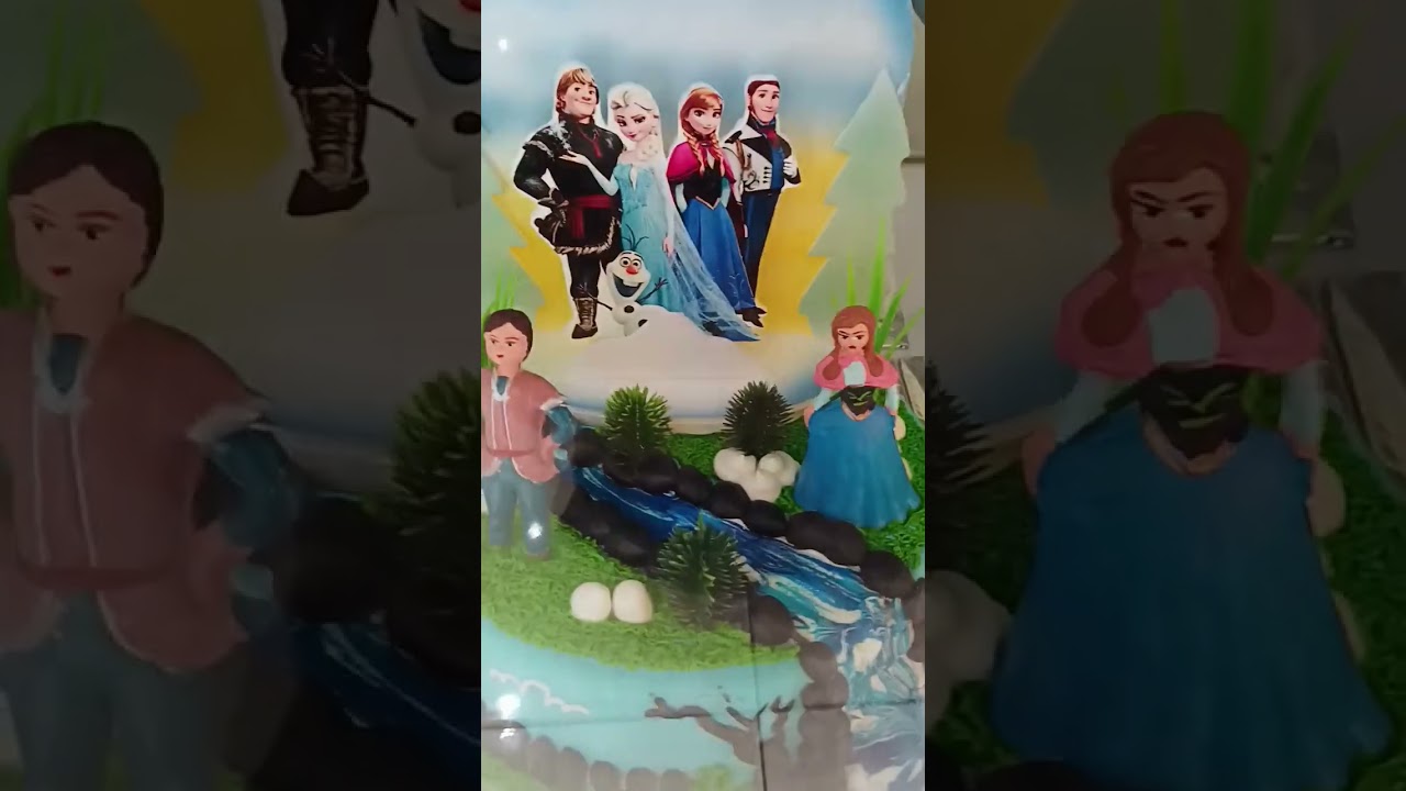 Frozen Birthday Cake