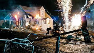 Quando os subúrbios se transformam em uma zona de guerra | Super 8 | Clipe