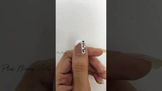 Very easy nail 💅art design #nailpolish #nailsdesign #youtubeshorts