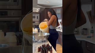 I MAKE THE BEST BODY OIL IN THE WORLD