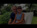 Tokyo: "Con te partirò...Vanessa". Andrea Bocelli e la figlia Virginia fanno il tifo per la Ferrari