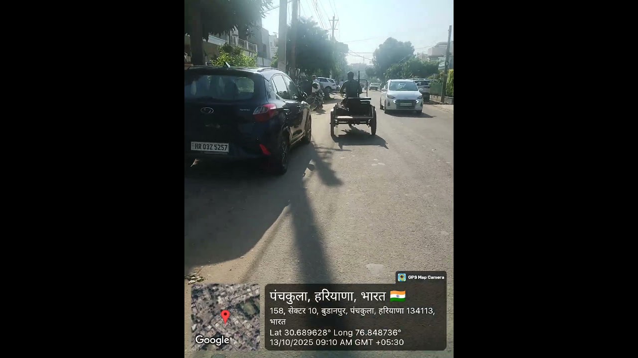 MODIFIED Motorcycle Convert 3 wheel on Roads Panchkula Haryana. All sector Market, parking area.