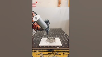 Programmed Mud Robot Arm Printing