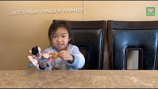 Hopey plays with finger puppets while singing to the finger family song with a little twist!