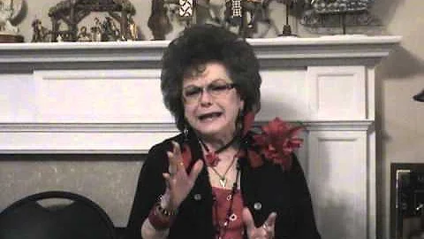 Jeannie C Riley sings Harper Valley PTA