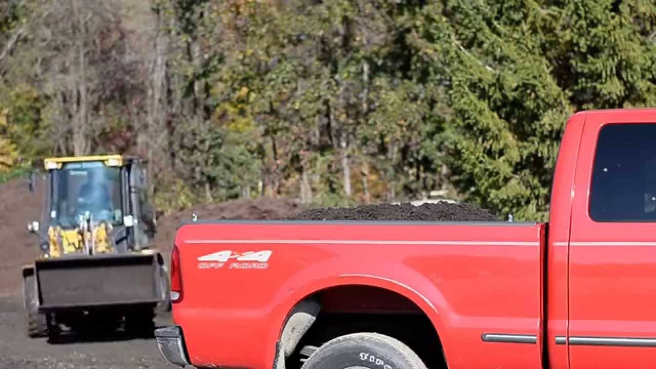 Mulch dirt soil sifted top soil by the yard Brownsferry Mercantile