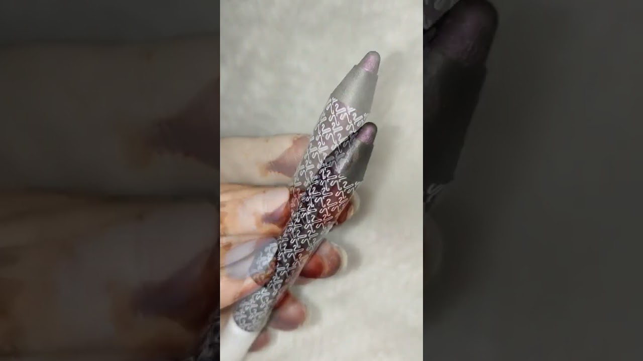 Kay Beauty Metallic Eyeshadow Stick||Amethyst|