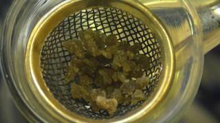 tokin daily: cleaning the bong, sho on a titanium screen