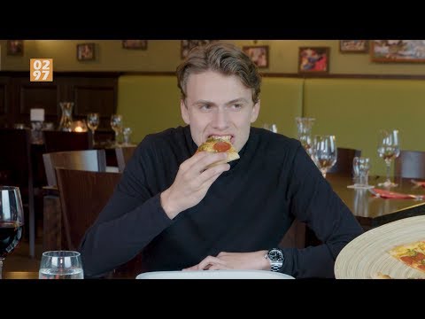 Video: De Lekkerste Pizza Van Moskou (bezorgen)?