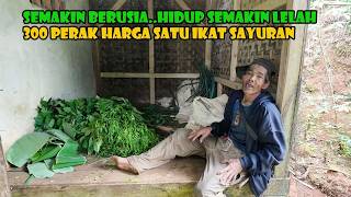 Segini Upah Kuli Ngarit Di Kampung..Tak Banyak Pilihan..Di Jalani Saja Demi Kebutuhan Hidup.