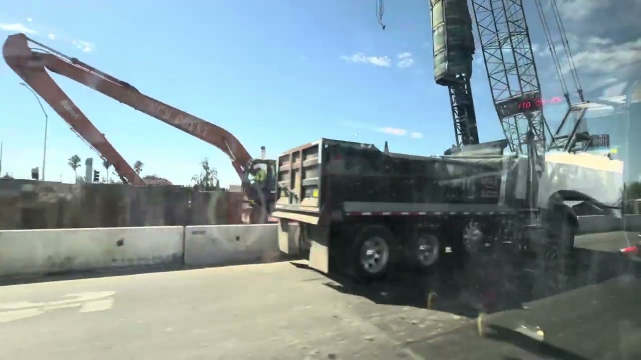 updated construction from Eastridge to Mountain View, VTA light rail, orange line