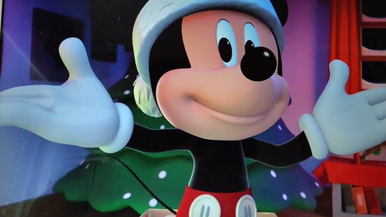 Faith's Holiday Spectacular #4: I Help Mickey Decorate for Christmas