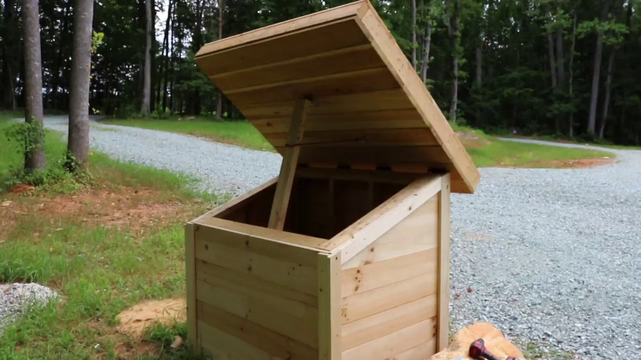 #26 Well House Build - YouTube