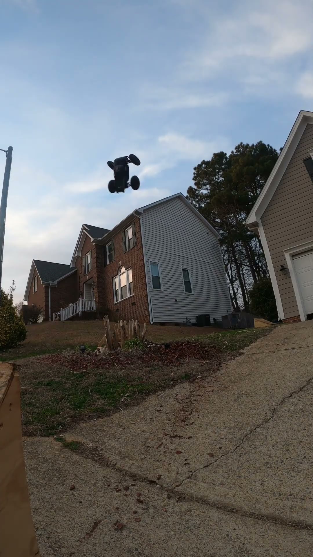 Who Sends It Farthest? Kraton vs Notorious