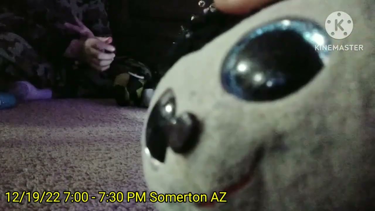 Tikios Daily S1 E1: Christmas Song Bloopers