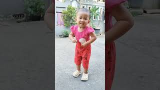 TISHA JOGET KATANYA 😍 #cutebaby #shorts #viral #babygemesin #babygembiraceria #bayivlog #bayilucu