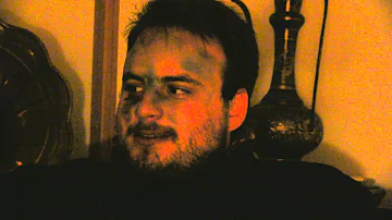 Qual è la funzione della poesia per il Foscolo?