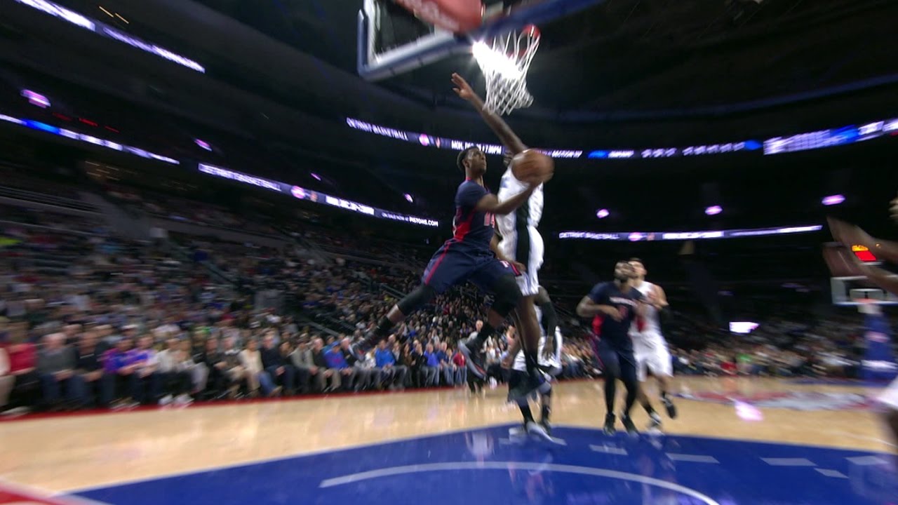 Ish Smith's Swooping Reverse Layup vs Magic | 12.04.16