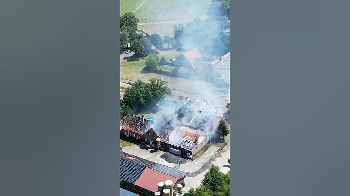 Bauernhof brennt ab - Landwirte unterstützen Feuerwehr #feuerwehr #einsatz #großeinsatz #news #fire