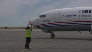 Famous Freedom Plane arrives in Denver with rare founding documents from National Archives Profile