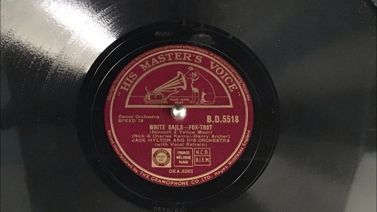 Jack Hylton and his orchestra - “White Sails” and “Moon Love” (1939)