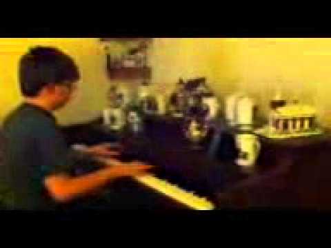 Andrew Thomas On Piano