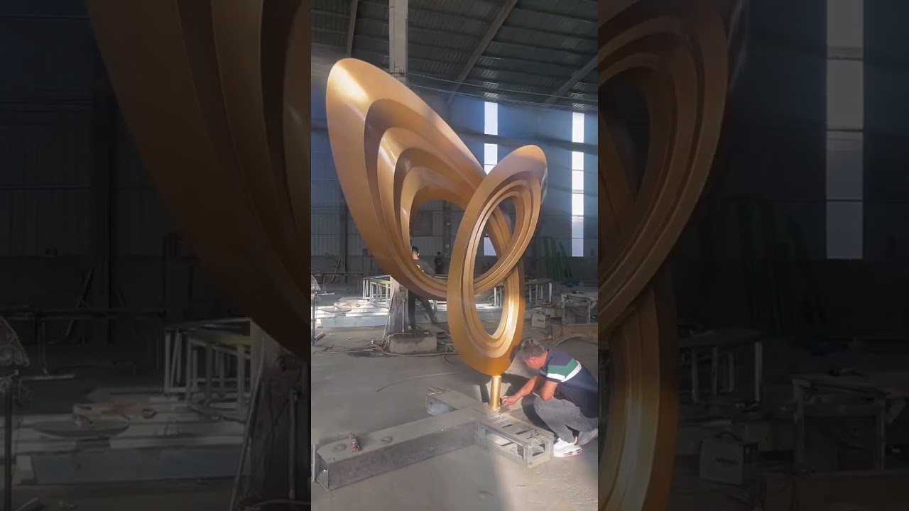 Abstract sculpture for commercial space design