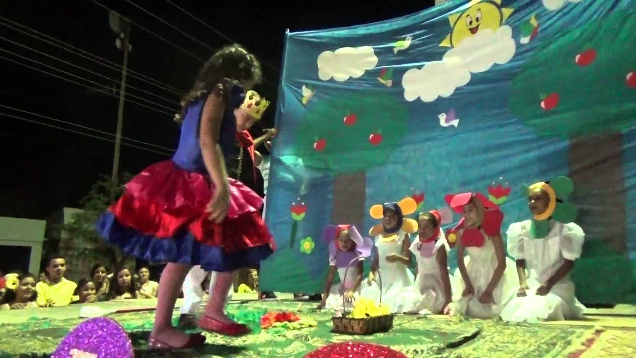 Linda Rosa Juvenil Alunos do Mais Educação Regional Educacional Juatama