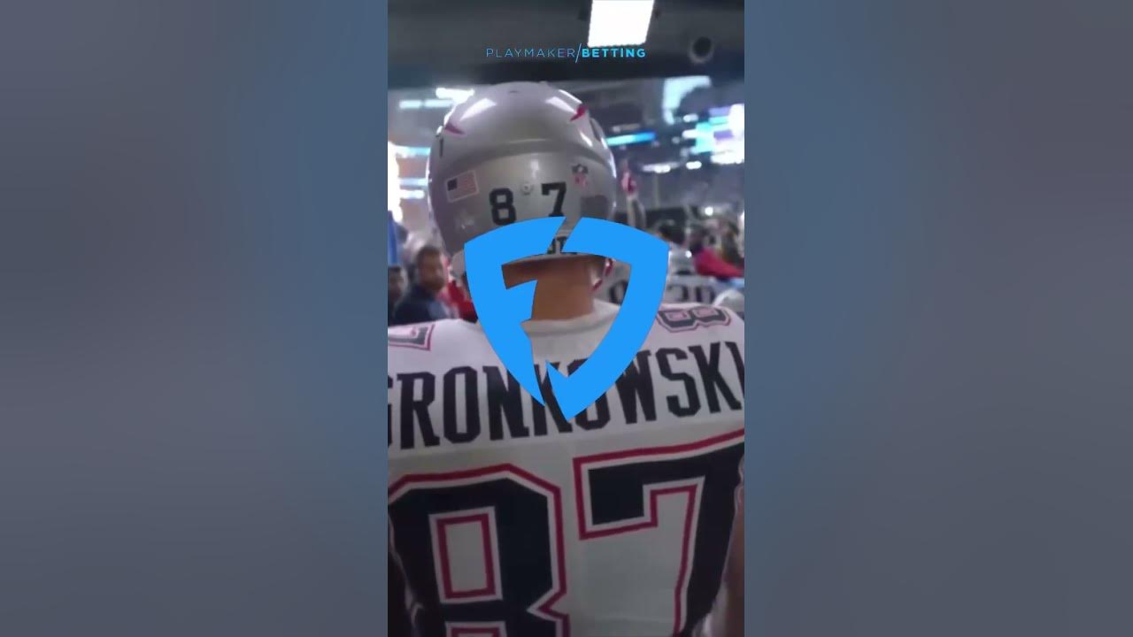 Gronk kicking a field goal... IN THE SUPER BOWL? 💵💵💵 YouTube