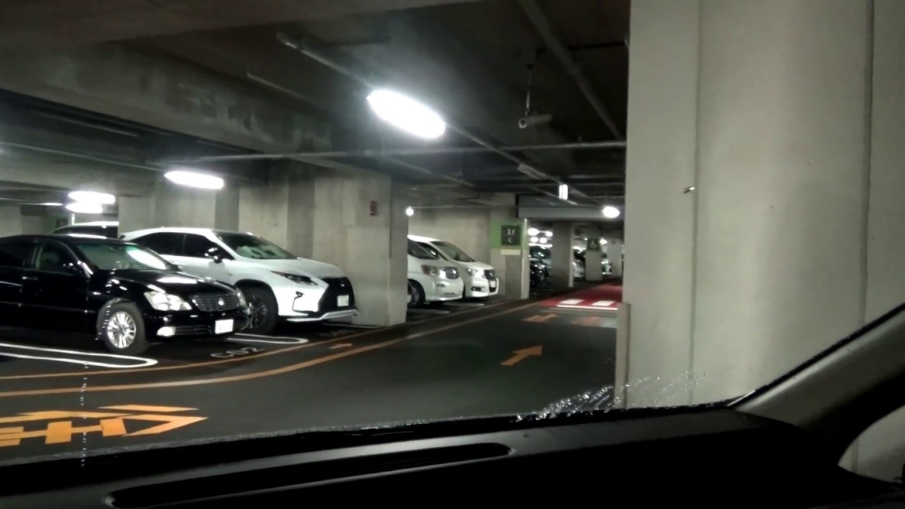 東京ディズニーランドホテル駐車場 深夜到着 １階パーキングへ Youtube