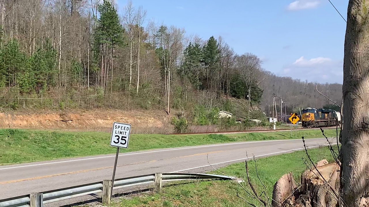 CSX 879 “The Spirit Of ???” leads Grain Train w/ Tier 4 End DPU - YouTube