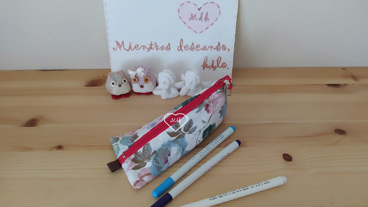 45. ESTUCHE PIRAMIDAL multiusos